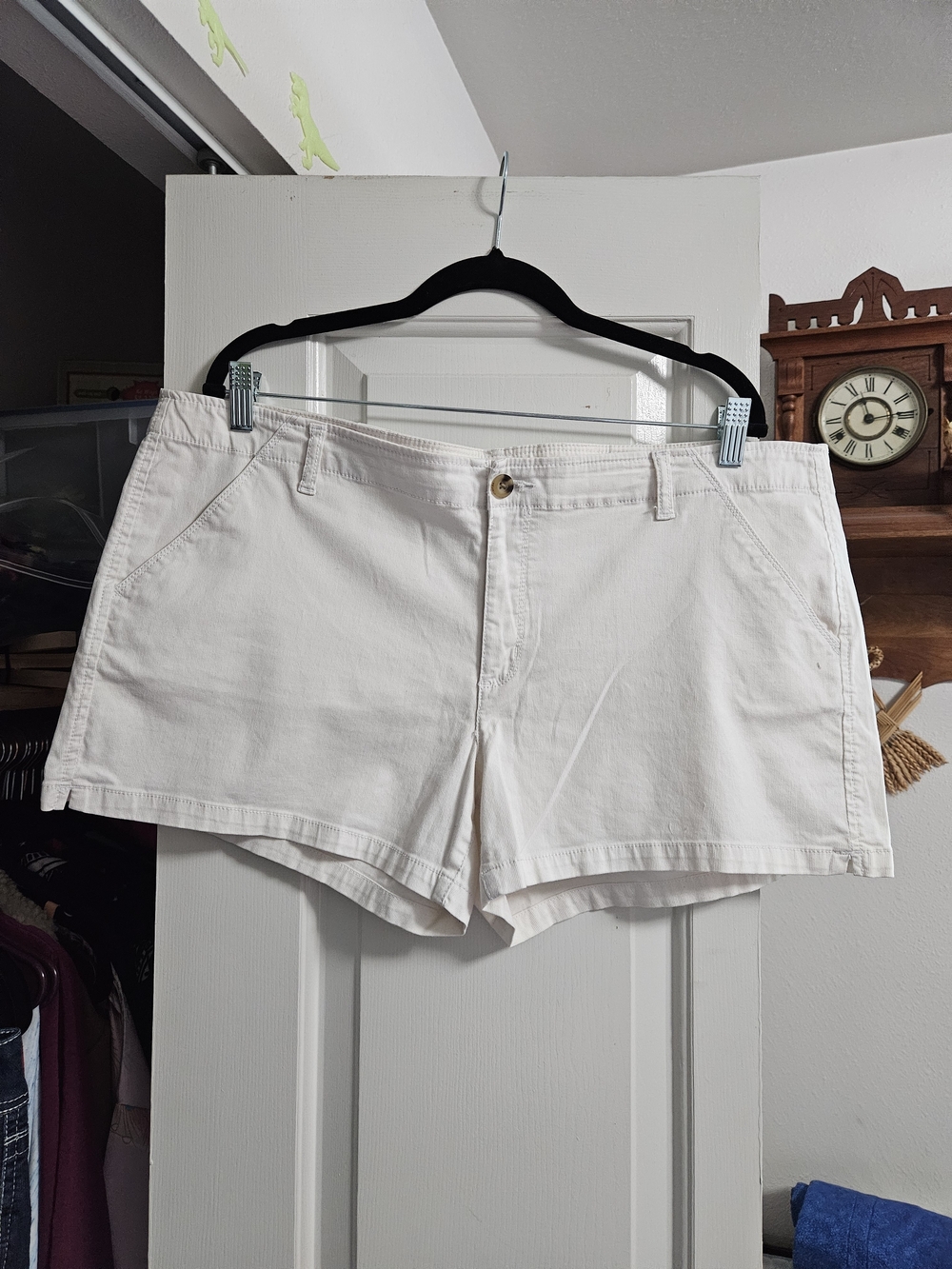 Arizona Women's White Cotton Shorts - Lightweight Summer Essential